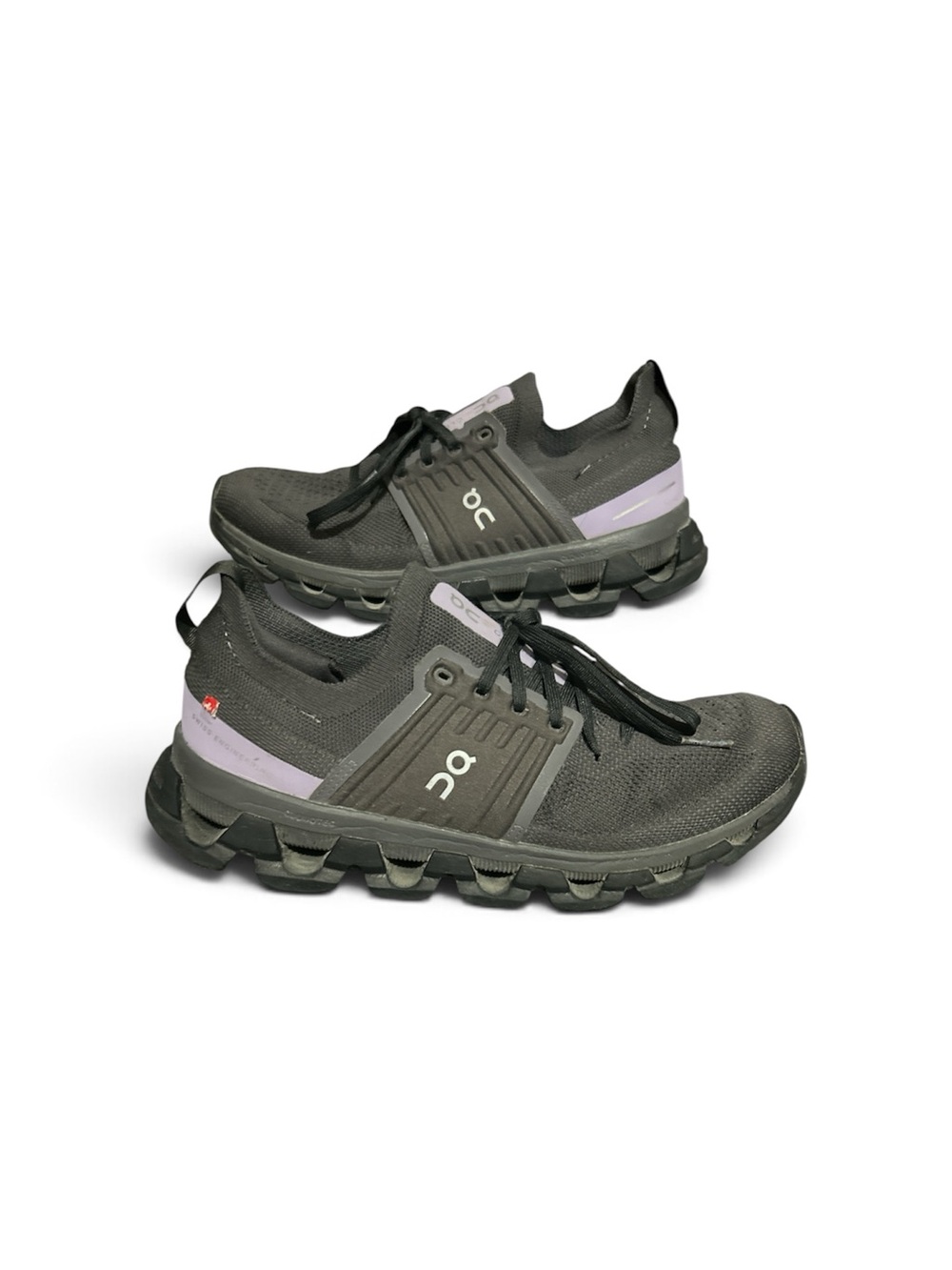 On Cloud Magnet/Wisteria
Cloudswift 3 Running Shoes Size 8.5